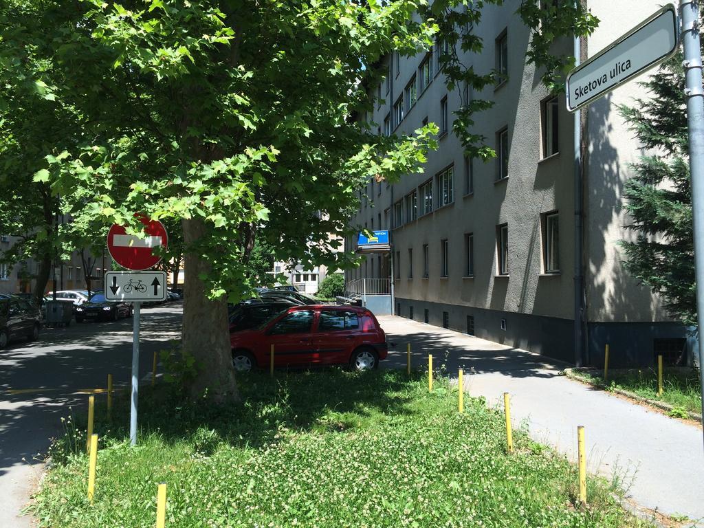 Simple Accommodation Vodmat Ljubljana Exterior photo